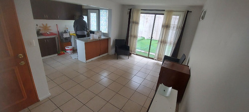 Imagen 12 de 16 de Barrio Residencial Y Tranquilo