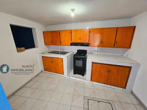 Casa En Renta En Ejidal Ocolusen 5cuartos 2 Baños 1 Cochera