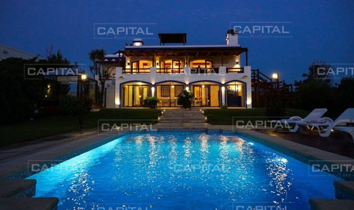 Casa En Venta Jose Ignacio- Ref: 27298