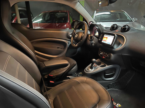 Imagen 15 de 22 de Smart Fortwo 2018 1.0 Play