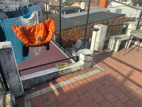 Ph En Planta Baja Con Patio Y Terraza Próximo A Avenida Mitre
