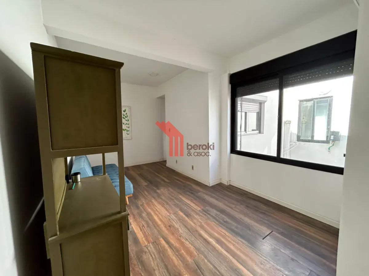 Alquiler Apartamento 2 Dormitorios Cordon Sur · Foto 2