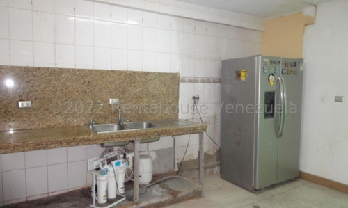 Imagen 18 de 22 de Lizmar Cottua 04122503801 Terrazas Del Club Hípico Mls #22-20983