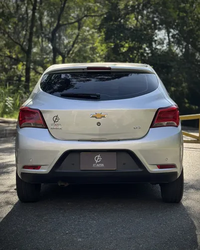 Chevrolet Onix 1.4 Ltz 5 p