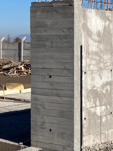 Gran Oportunidad Terreno Con Precioso Proyecto - Chicureo
