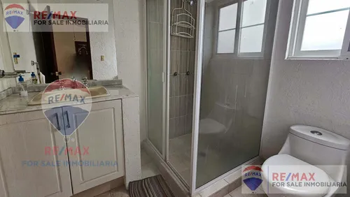 Renta De Casa En Burgos, Temixco, Morelosclave 4766