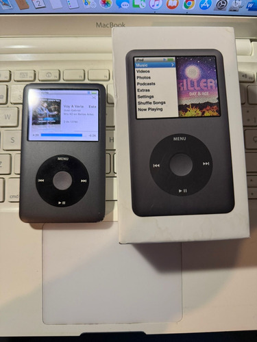 Ipod Classic 7th De 160gb Con Caja Negro (Usado)