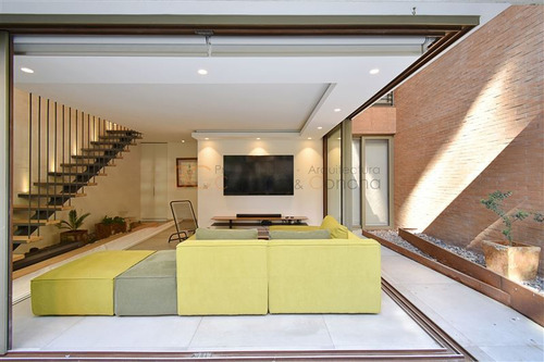 Duplex Remodelado / Finas Terminaciones / Candelaria