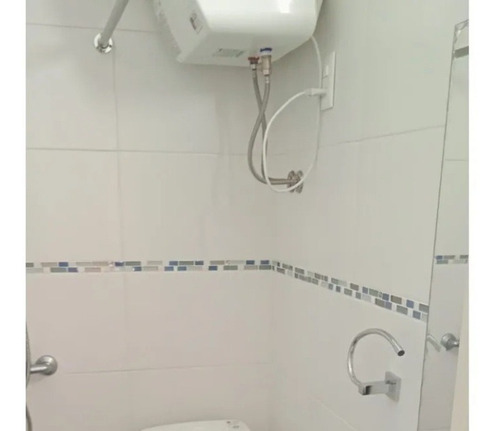 Imagen 15 de 20 de Vendo Monoambiente 29m2, Centro De Mvd Piso 9. G.c $ 3.500