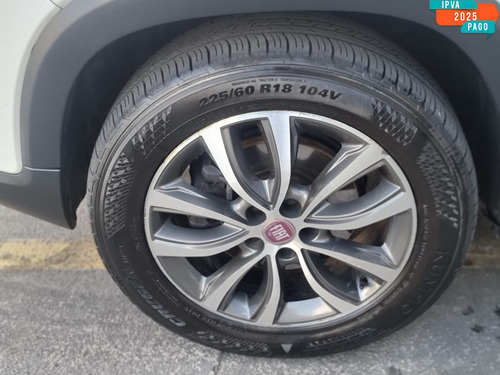 Fiat Toro 2.0 16V TURBO DIESEL VOLCANO 4WD AT9