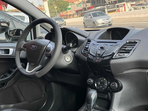 Ford Fiesta 1.6 TITANIUM HATCH 16V FLEX 4P POWERSHIFT
