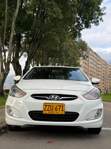 Hyundai Accent 1.6l 4 p