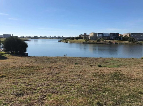 Imagen 4 de 6 de Venta De Lote San Sebastián Área 5 A La Laguna