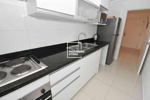 Departamento En Venta En Edificio Frente Al Mar