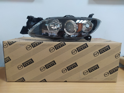 Imagen 2 de 2 de Faros Delanteros Original Mazda 3 Sedán