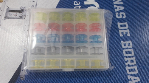 Imagem 4 de 4 de Kit Brother Sq9100 Brother + Caixa De Bobina + Linhas