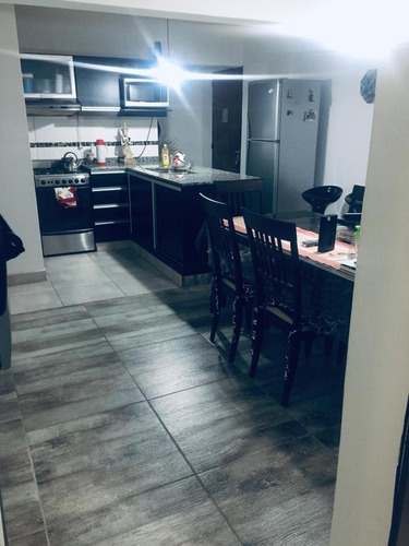 Imagen 1 de 12 de Venta Dpto Dos Dormitorios Con Patio, Zona Centro Rio.