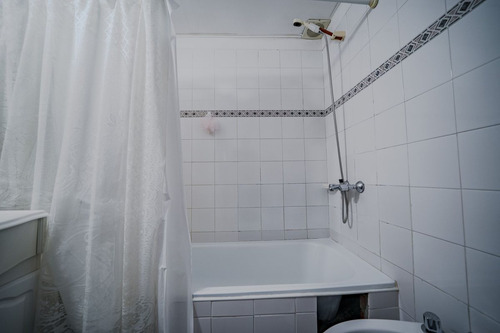 Casa Venta 4 Ambientes Olivos-permuta