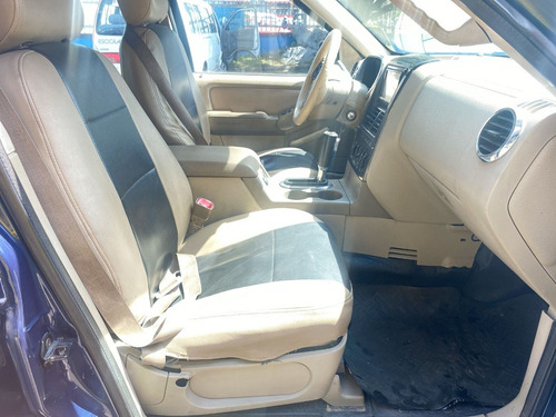 Imagen 23 de 25 de Ford Explorer Sport Trac 2007