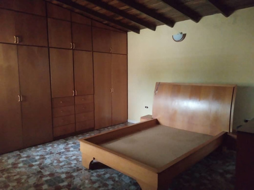 Imagen 4 de 14 de En Venta Linda Casa En La Candelaria, El Limón 04128676886