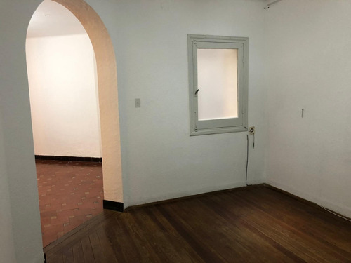 Vendo Apartamento Ciudad Vieja 3 Dormitorios 2 Baños