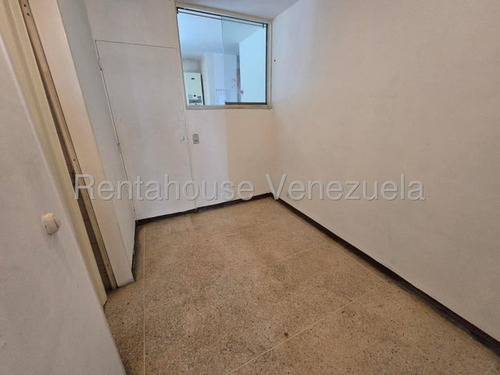 Agp Apartamento En Venta Ubicado En Zona Estratégica, En Sebucan 25-16900 Ys