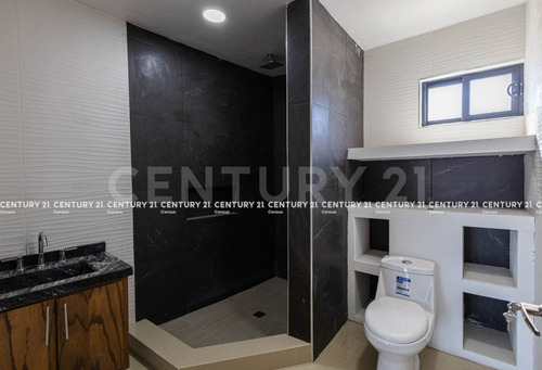 Casa En Venta En Fraccionamiento Condesa Rejón, Chihuahua Chih.