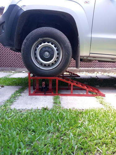 Imagen 8 de 10 de Elevador Para Autos Y Camionetas - Rampa Hidráulica - 2 Ton