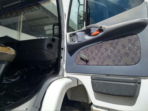 Imagem 12 de 15 de Mb 1620 Truck 6x2 Ano 2011