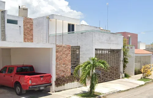 Casa En Venta C. Av 51 697 Real Montejo, 97302 Merida Yucatan/ Recuperacion Bancaria Laab2