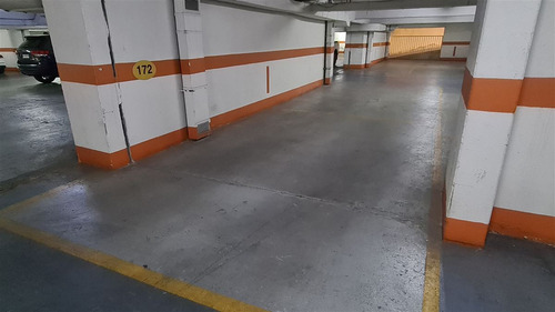 Oficina Arriendo Providencia M.leones 5p2b 105m2 Inc.estac.