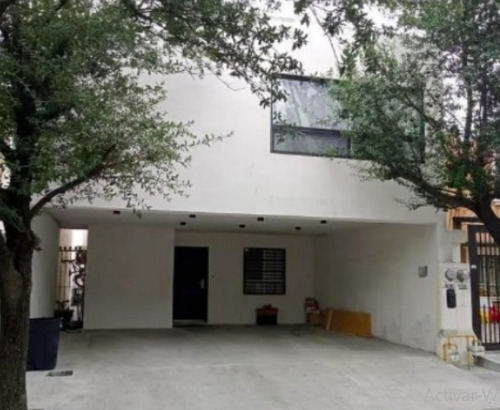 Venta Casa Privada San Carlos, Guadalupe Pag