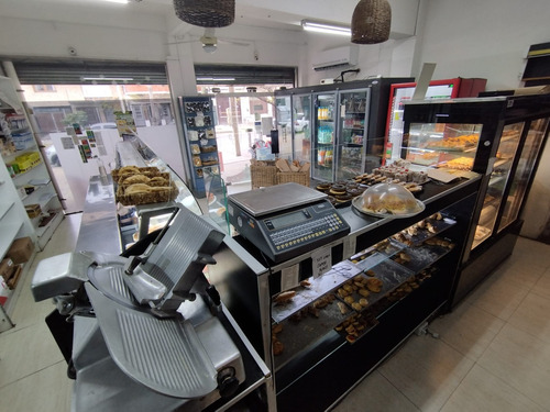 Vendo Llave De Panadería, Confitería, Sandwicheria, Rotisería, En Funcionamiento. ¡¡¡invertís Y Ganas!!!