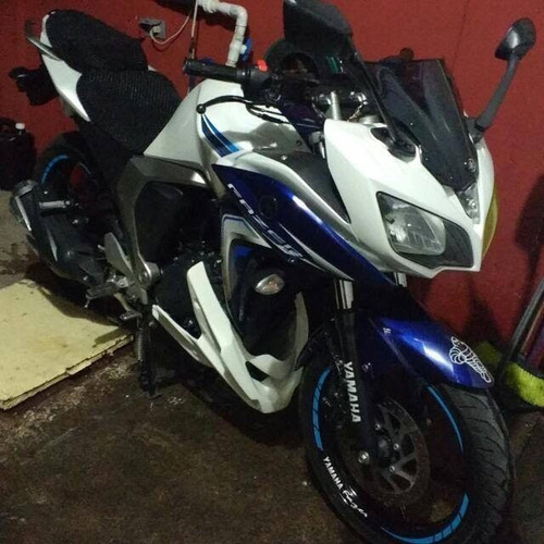 Quilla Pechera Carenado Yamaha Fazzer 150 (Usado)