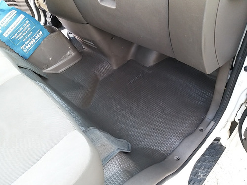 Imagem 14 de 15 de Hyundai Hr 2018 2.5 Hd Cab. Curta S/ Carroceria Tci 2p