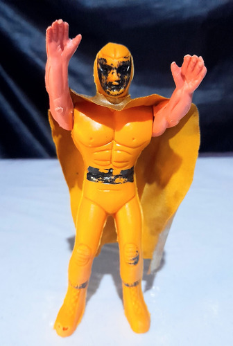 Luchador Plastico Soplado Figura De 14 Cm 