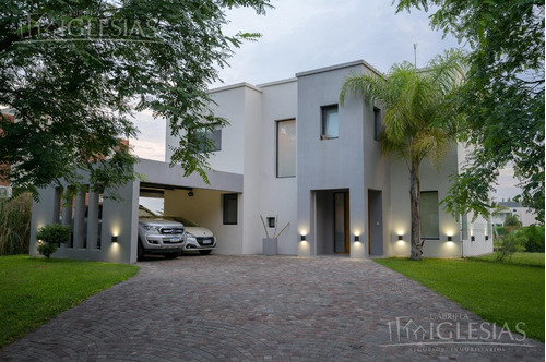 Imagen 3 de 19 de Casa En Alquiler - San Agustin