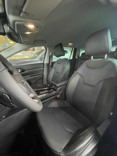 Imagen 11 de 17 de Jeep Commander Limited