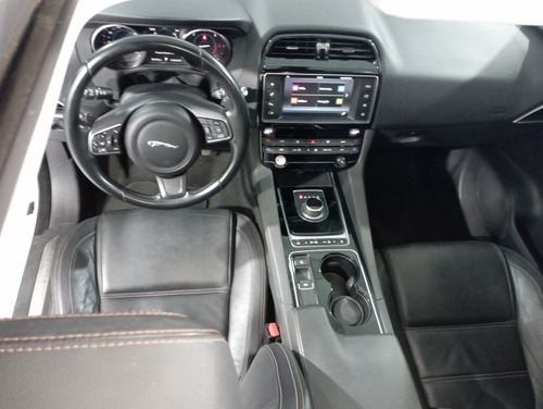 Jaguar F-PACE 2.0 16V TURBO DIESEL PRESTIGE AWD 4P AUTOMÁTICO