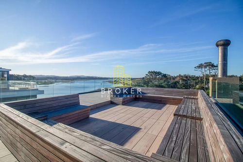 Apartamento En Venta 2 Dormitorios Primer Linea Mansa Punta Del Este Laguna Del Diario