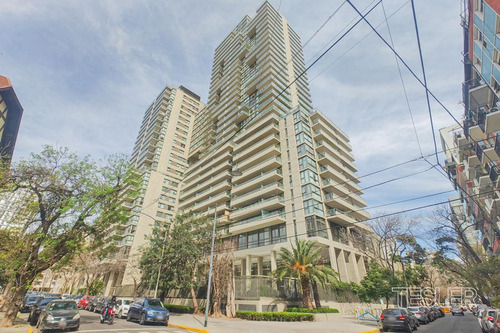 Weik Belgrano Piso Alto Con Terraza Propia 2 Dormitorios 2 Baños Completos Cochera