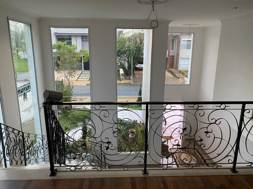 Imagem 14 de 27 de Casa À Venda No Burle Marx Alphaville Com 4 Suítes - Ambientes Amplos E Integrados - Cncr1050