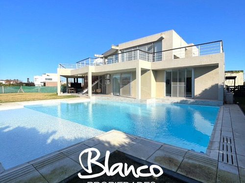 Casa En Venta En Haras Santa Maria, Escobar, G.b.a. Zona Norte