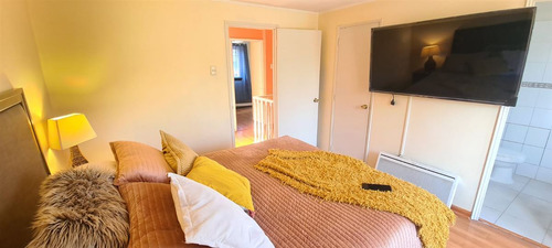 Arriendo Comoda Casa 3d/3b, 3 Est. Lomas De Mirasur San Bdo.