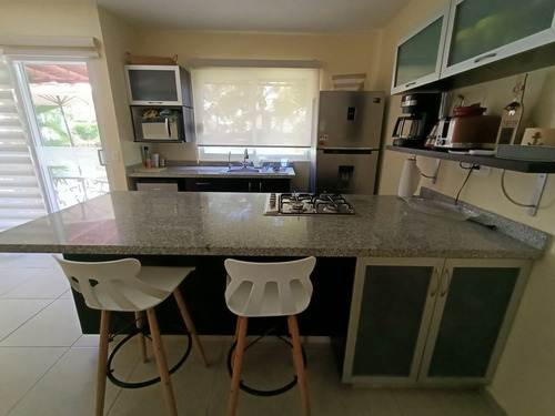 Hermosa Villa En Renta Con Roof Garden Albercas Y Jacuzzi En Playa Diamante