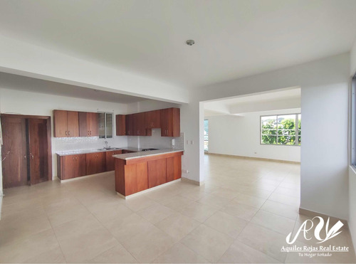 Apartamento En Cerros De Gurabo - Ar0017a