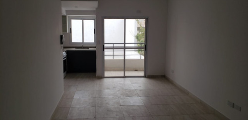 Imagen 6 de 13 de Venta Departamento 2 Ambientes En Caseros Oportunidad Inversor
