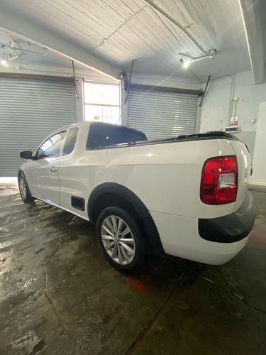 Volkswagen Saveiro 1.6 Gp Cd 101cv Pack High