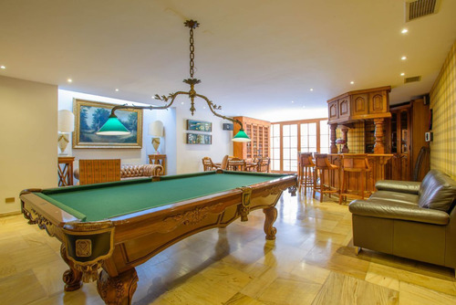 Venta // Casa En La Dehesa - Estilo Provenzal
