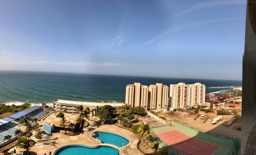 Imagen 3 de 14 de Alquiler De Apartamento En Playa Grande